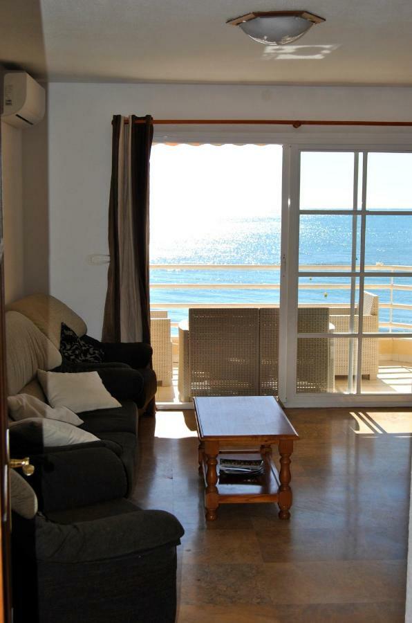 Apartamento Frente Al Mar,Primera Linea De Playa 린콘데라빅토리아 외부 사진