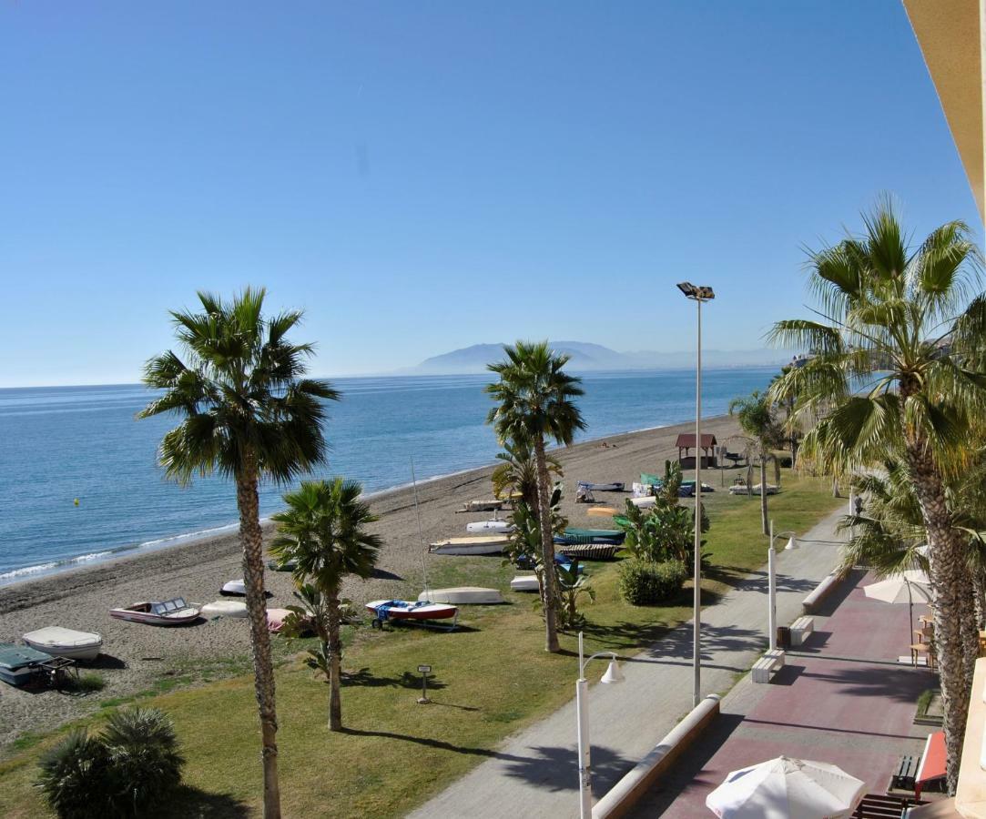 Apartamento Frente Al Mar,Primera Linea De Playa 린콘데라빅토리아 외부 사진