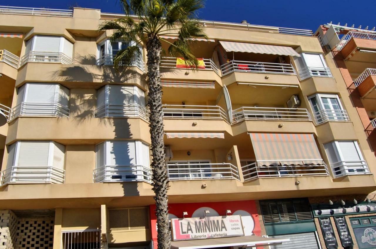 Apartamento Frente Al Mar,Primera Linea De Playa 린콘데라빅토리아 외부 사진